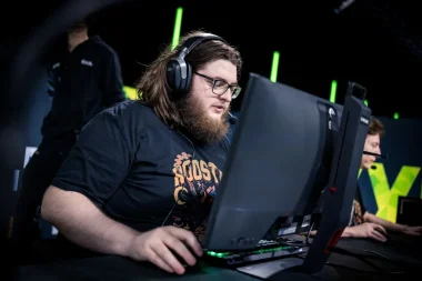 Фото TjP - Тайнан Пуртелл