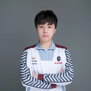 Фото Attention - Вонг Ка-фай