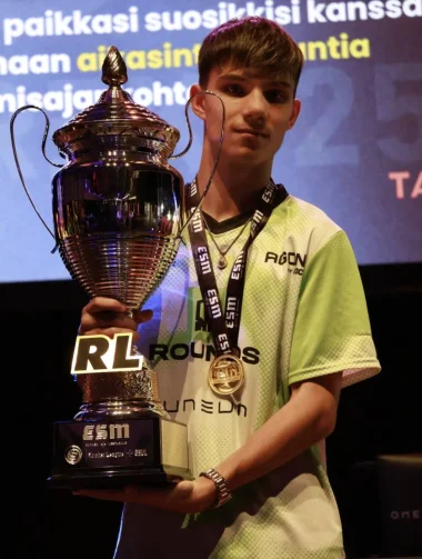 Фото Alxx - Себастьян Морояну