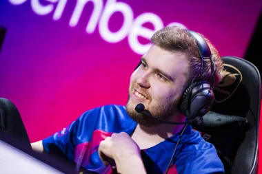 Фото WhiteKnight - Матти Сормунен