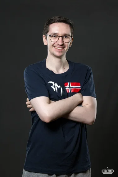 Фото Ko0mbra - Хавард Лунд