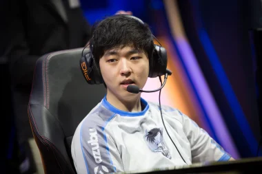 Фото H0R0 - Чо Дже-хван