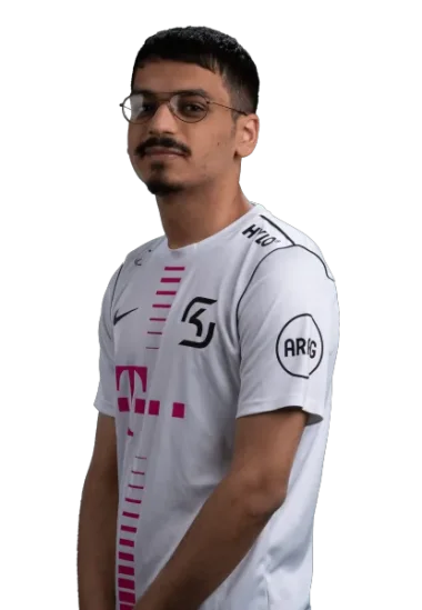 Фото SkYRiiKZz - Мустафа Ибрагим