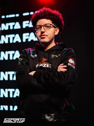 Фото Cellium - Джовел МаКартур