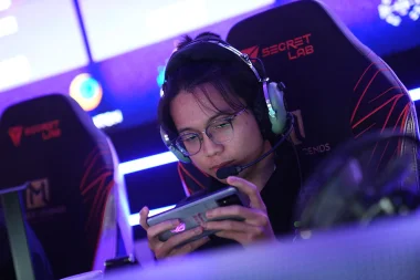 Фото KurtTzy - Жанкурт Руссел Матирa