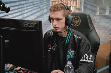 Фото Chippys - Райан Шорт