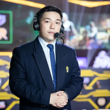 Фото Qontra - Аарон Чан