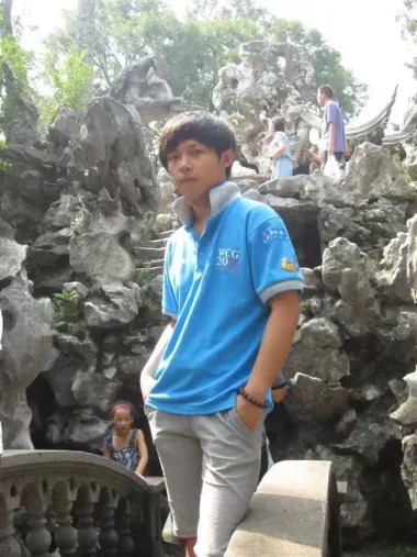 Фото Three - Бо Лонг