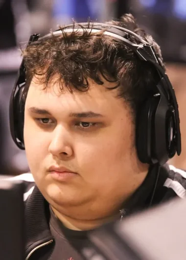 Фото Spades - Брайан Фрэнсис