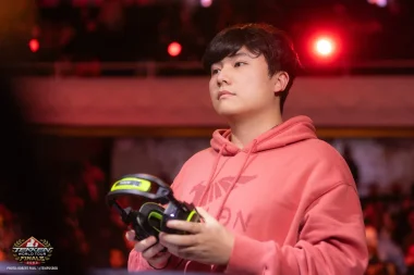 Фото Book - Ноппарут Хемпаморн