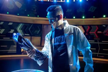 Фото LiQuiD112 - Стивен Арханцет