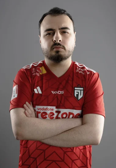 Фото Sh1sHH - Юсуф Унал