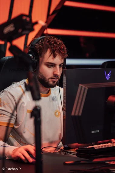 Фото Xeriongdh - Бенжамин Намбруид