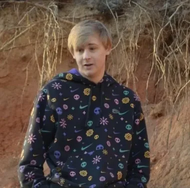 Фото ThatBattery - Андрей Оуб