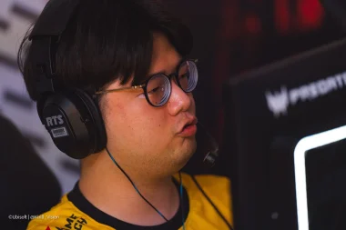 Фото Static - Хан Чан-ёнг