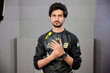 Фото TRYNDA - Шахбаз Ахмед