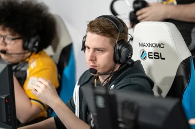 Фото Redeemer - Тейлор Майёр