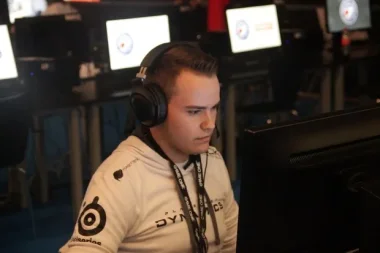 Фото cLy - Анил Гюлек