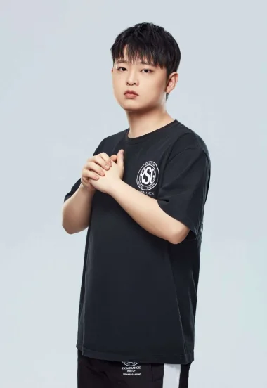 Фото Hsir - Хуан Цзисюань