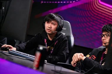 Фото Mikasa - Тонг Цзюньцзе