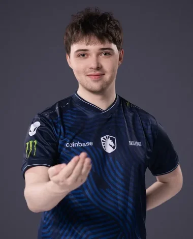 Фото SKillous - Никита Гуревич