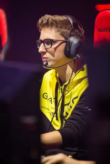 Фото Joe - Александр Миланов