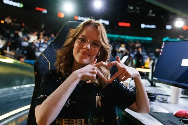 Фото Noia - Николь Тирс