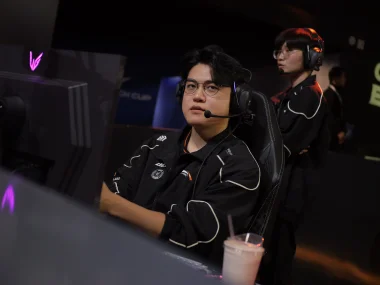 Фото Gumayusi - Ли Мин-хён