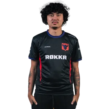 Фото Estreal - Джастин МакМиллан