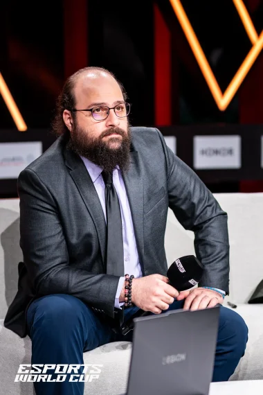 Фото ManChest - Гиби Зиа