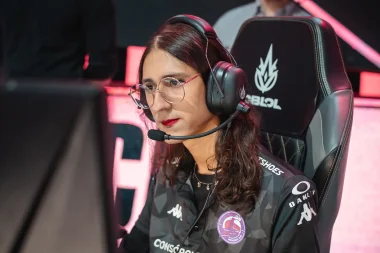 Фото VicSakra - Витория Рибейро