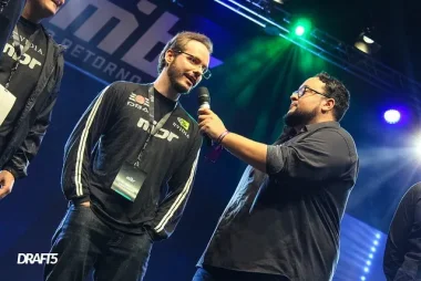 Фото pred - Рафаэль Веллозо