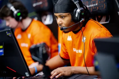 Фото 2Piece - Джейден Хортон