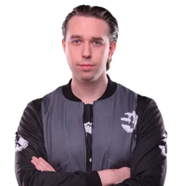 Фото Straik - Олег Романенков