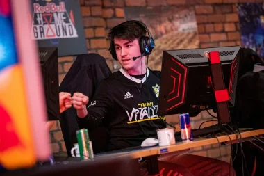 Фото Twisten - Карел Ашенбренер