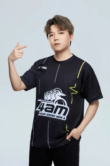 Фото Hasaki - У Чуньцзянь