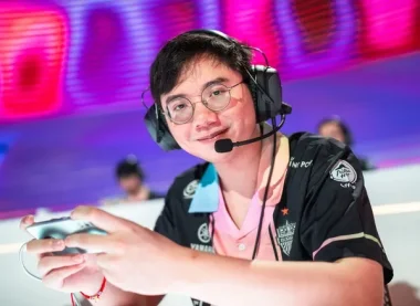 Фото Whatthejes - Сорагит Буранафтанасин