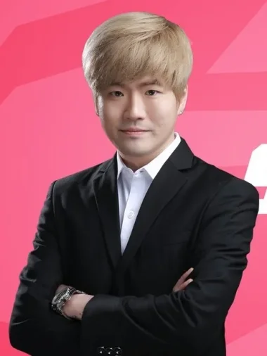 Фото Sup7eme - Хан Сынг-джун