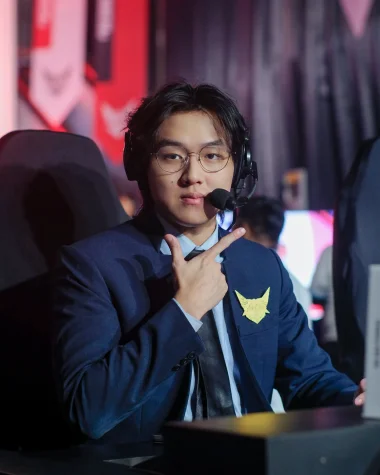 Фото Mirko - Фредерик Хэнди Лохо