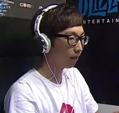 Фото ParkJongHyuk - Пак Чонг-хюк