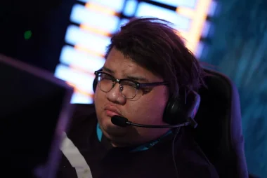 Фото Ayo - Фан Тянью