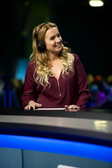 Фото Tech Girl - Сэм Райт