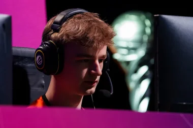 Фото TxMpeR - Тим Холланд