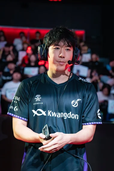 Фото cvMax - Ким Дэ-хо