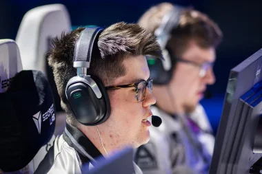 Фото Diamondcon - Конор Джохст