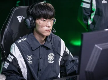 Фото Ivory - Ечан Чонг