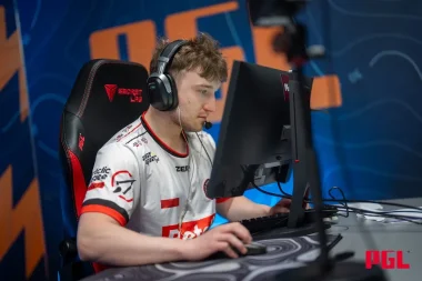 Фото Demho - Патрик Томашевский