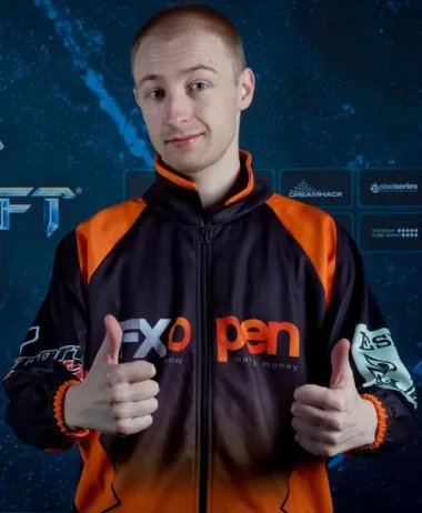 Фото LoWeLy - Антон Плебанович