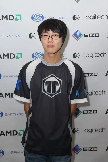 Фото Sage - У Кюнчхоль