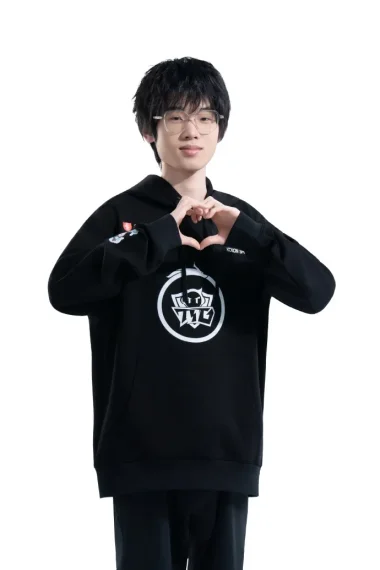 Фото XiaoXue - Юэ Цайин